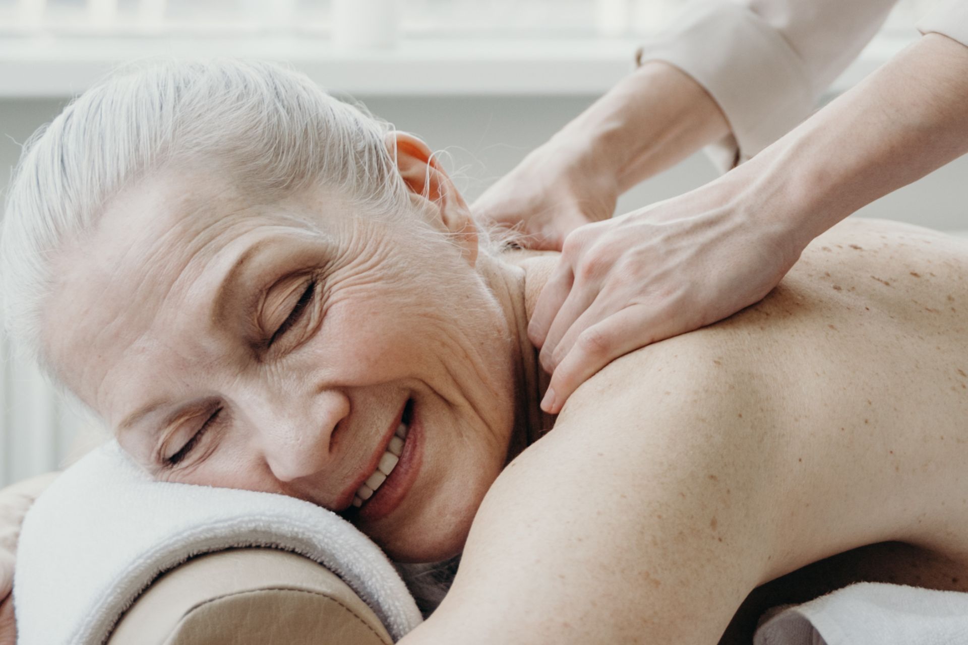 Massage Specialist for seniors in Connecticut